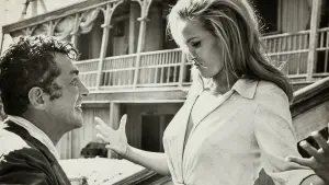 Видео к фильму 4 for Texas | Four For Texas Official Trailer #1 (1963) - Frank Sinatra Movie HD