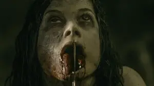 Задник к фильму "Зловещие мертвецы: Черная книга" #643088