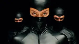 Задник к фильму "Отражение в мёртвом бриллианте" #558825