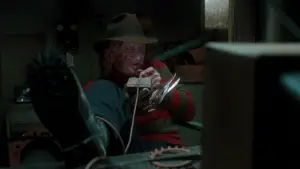 Задник к фильму "Кошмар на улице Вязов 6: Фредди мертв" #718092