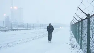 Видео к фильму Bayonet | Bayoneta - Official Trailer #1 HD Subtitulado