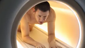 Задник к фильму "Любовь от всех болезней" #470652