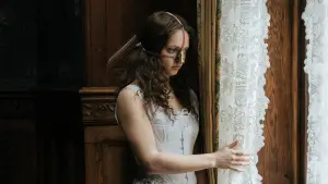 Задник к фильму "Гадкая сестра" #519003