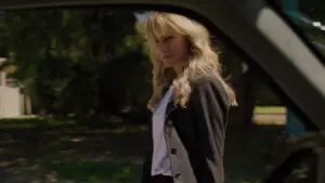 Задник к фильму "Девушка, подающая надежды" #629529