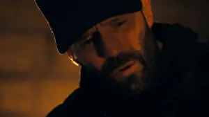 Видео к фильму Пчеловод | Пчеловод &mdash; Официальный русский трейлер (Дубляж, 2024)