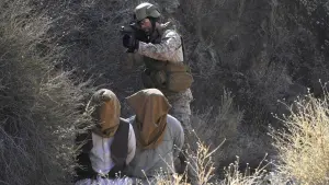 Задник к фильму "Кодовое имя "Джеронимо"" #436281