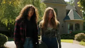 Задник к фильму "Улица Страха. 3 часть: 1666" #236593