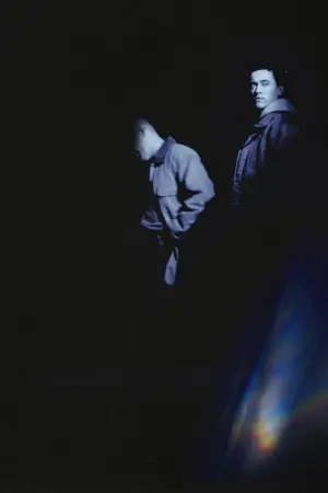 Постер к фильму "Полицейский в штатском" #523351