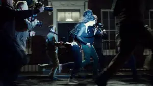 Задник к фильму "Возвращаюсь к нормальной жизни" #372659