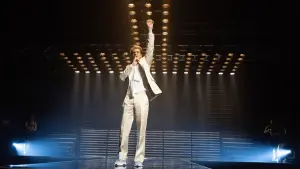 Задник к фильму "Мейнстрим" #394897