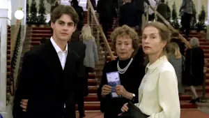 Задник к фильму "Пианистка" #701132