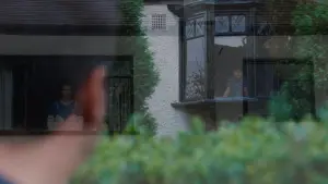 Задник к фильму "Мы все чужие" #189618