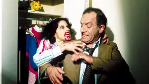 Задник к фильму "Бешеная" #287086