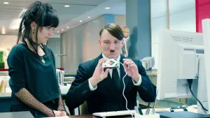 Задник к фильму "Он снова здесь" #261902