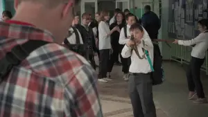 Задник к фильму "Господин Никто против Путина" #536906