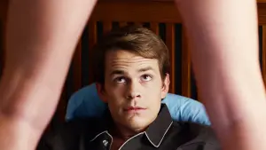 Задник к фильму "Поздний цветок" #405617