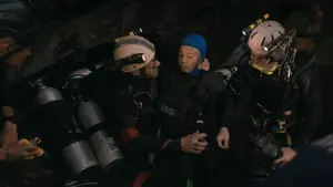 Задник к фильму "13 жизней" #431663