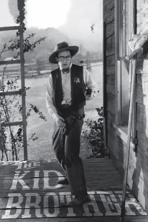 Постер к фильму "Младший брат"