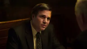 Задник к фильму "Тёмные воды" #209643