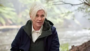 Задник к фильму "Город тайн: Исчезнувшая" #430447