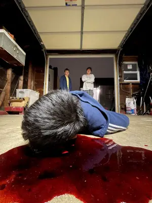 Постер к фильму "How to Get Rid of a Body"