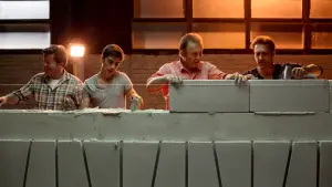 Задник к фильму "Золотая клетка" #266057