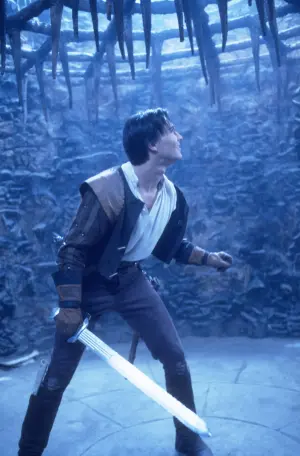 Постер к фильму "Подземелье драконов" #347578