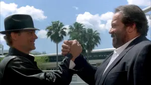 Задник к фильму "Суперполицейские из Майами" #353792