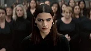 Задник к фильму "Женщина – Кодекс молчания" #419993