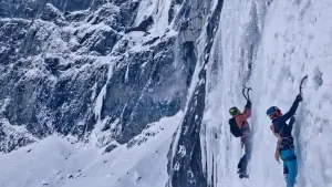 Задник к фильму "Вершина" #480570