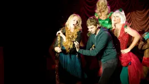 Задник к фильму "Будь моим парнем на пять минут" #349085