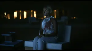 Задник к фильму "Достать ножи: Стеклянная луковица" #592391