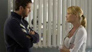 Задник к фильму "Голая правда" #283619