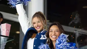 Задник к фильму "Рождество под софитами" #735767