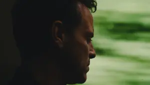 Задник к фильму "Мы все чужие" #503776