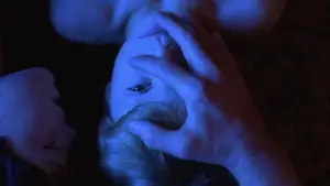 Задник к фильму "Загадочная кожа" #637815