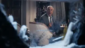 Задник к фильму "Голый пистолет: Из полицейских архивов" #637887