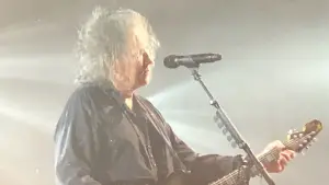 Задник к фильму "The Cure: The Show of a Lost World" #659422