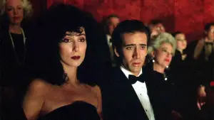 Задник к фильму "Во власти Луны" #714813