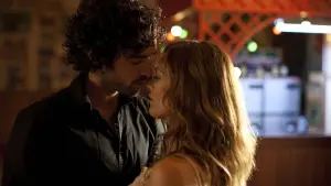 Видео к фильму Сердцеед | Heartbreaker - (2010) Official Trailer