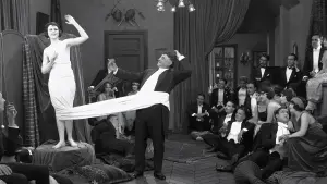 Задник к фильму "Парижанка" #456037