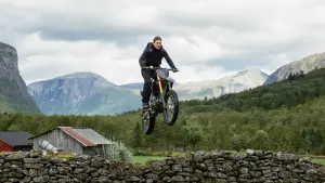 Задник к фильму "Миссия невыполнима: Смертельная расплата. Часть первая" #163216