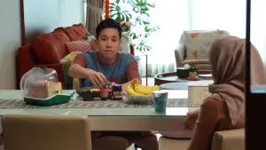 Задник к фильму "La Tahzan: Cinta, Dosa, Luka..." #672916