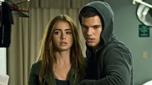 Задник к фильму "Погоня" #338561