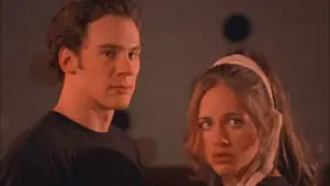 Задник к фильму "Почти Нормально" #727504