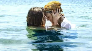 Задник к фильму "Горячее молоко" #571510