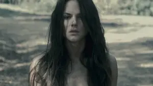 Задник к фильму "Я плюю на ваши могилы" #318850