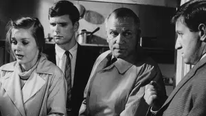 Задник к фильму "Исчезнувшая Банни Лейк" #478613