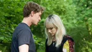 Задник к фильму "Как я теперь люблю" #272739