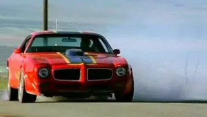 Задник к фильму "Гонки «Пушечное ядро»" #457838